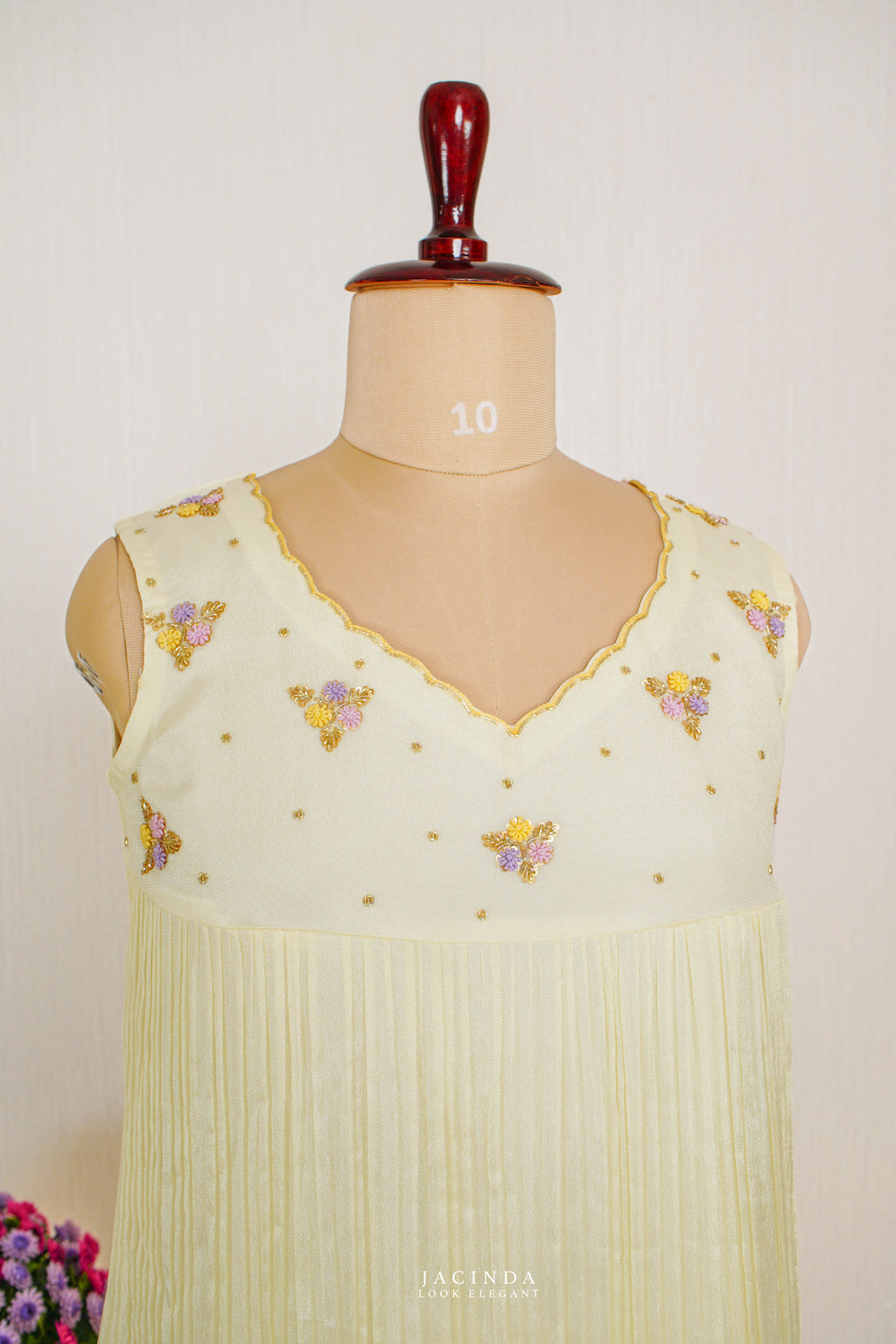 Women Cream sleeveless Aline dress