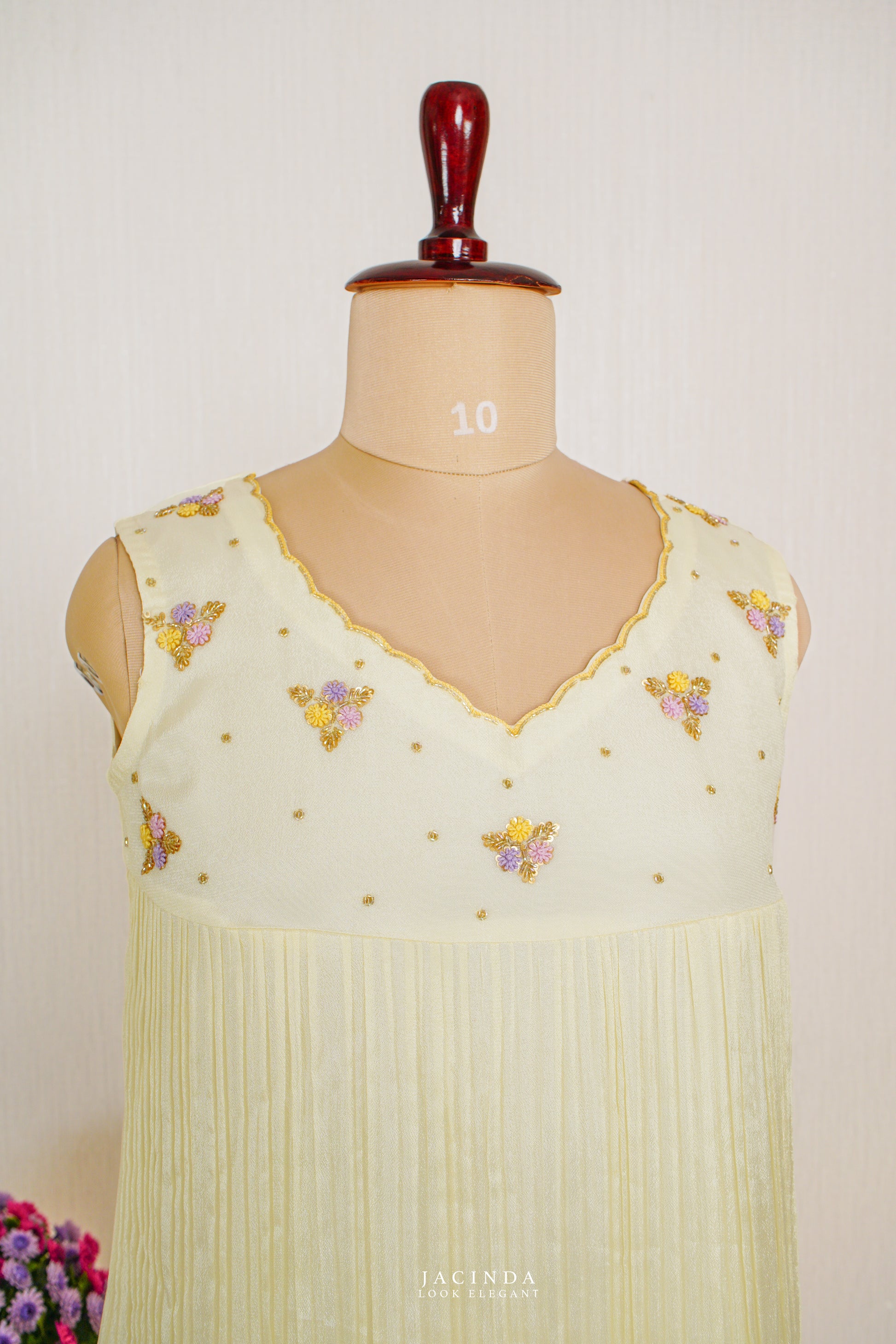 Women Cream sleeveless Aline dress